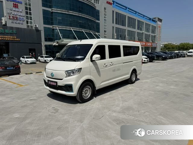 Chang'an Crossing Cross Star V7 EV 2024 Белый из Китая, фото 2
