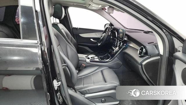 Mercedes-Benz GLC-Class X253 2018 Черный из Кореи, фото 2