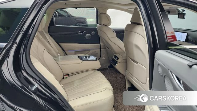 Genesis G80 (RG3) 2025 Черный из Кореи, фото 2