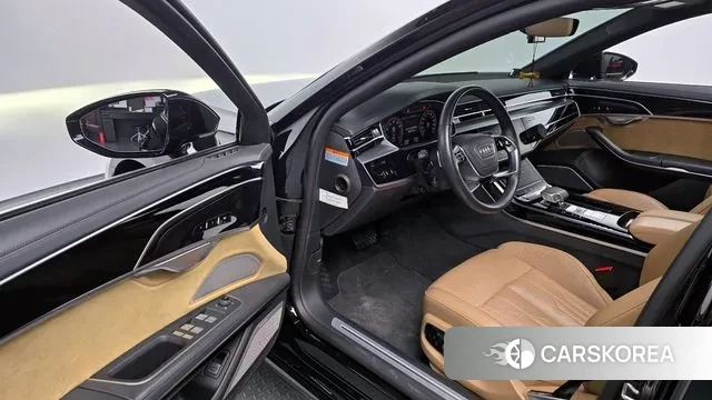Audi A8 (D5) 2021 Черный из Кореи, фото 2