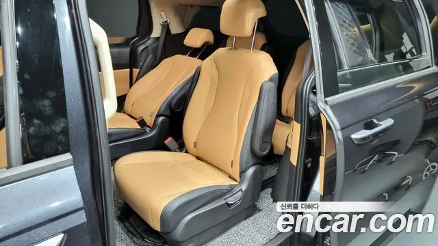 Kia Carnival 4th generation 2022 Серый из Кореи, фото 2