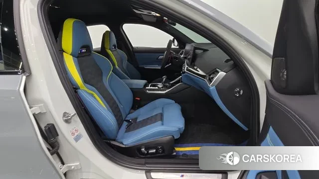 BMW M3 (G80) 2023 Светло-серебряный цвет из Кореи, фото 2