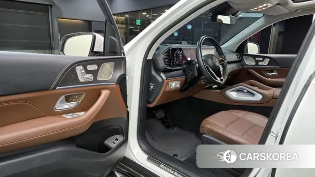 Mercedes-Benz GLE-Class W167 2023 Белый из Кореи, фото 2