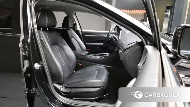 Hyundai Sonata (DN8) 2021 Черный из Кореи, фото 2