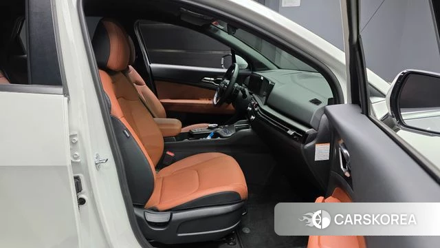 Kia The New Sportage 5th Generation Hybrid 2026 Белый из Кореи, фото 2