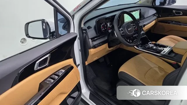 Kia Carnival 4th generation 2023 Белый из Кореи, фото 2