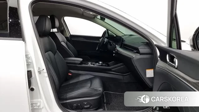 Kia The New K5 Hybrid 3rd generation 2024 Белый из Кореи, фото 2