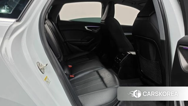 Audi A5 (B10) 2025 Белый из Кореи, фото 2