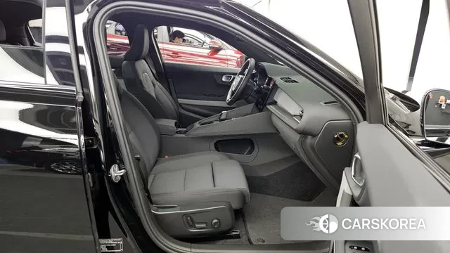 Polestar Polestar 2 2022 Черный из Кореи, фото 2