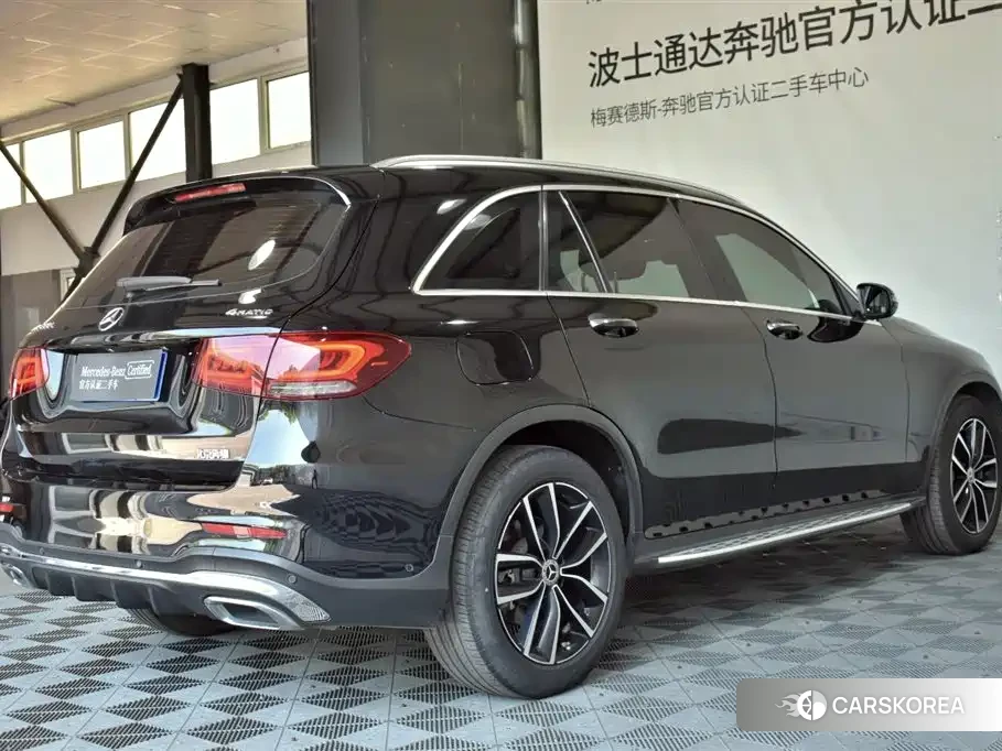 Mercedes-Benz GLC 2022 Черный из Китая, фото 3