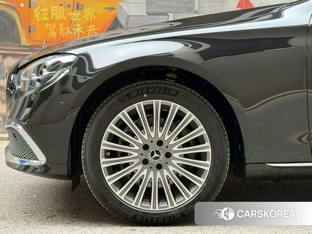 Mercedes-Benz E-class id 4213466 из Китая 2