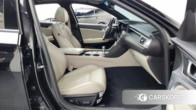 Genesis The New G70 2021 Черный из Кореи, фото 2
