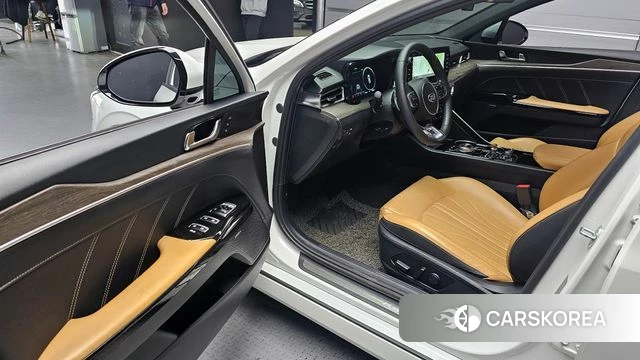 Kia K5 3rd generation 2021 Белый из Кореи, фото 2