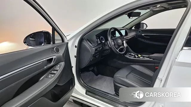 Hyundai Sonata Hybrid (DN8) 2022 Белый из Кореи, фото 2