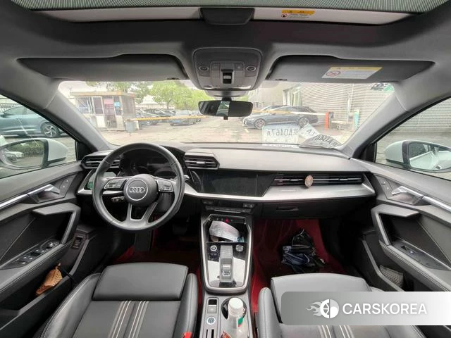 Audi A3 2024 Белый из Китая, фото 2