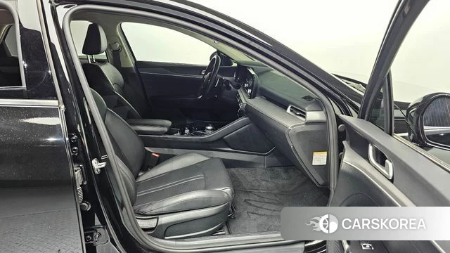 Kia K5 Hybrid 3rd Generation 2023 Черный из Кореи, фото 2