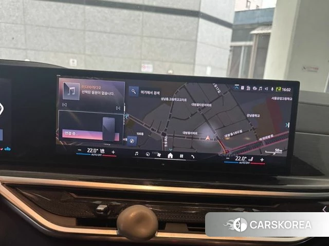 BMW X6 (G06) 2024 Серебристо-серый из Кореи, фото 2