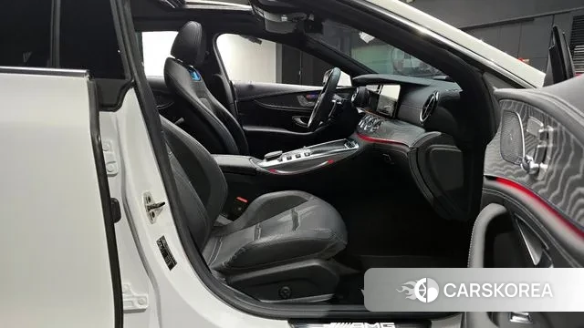 Mercedes-Benz AMG GT 2023 Белый из Кореи, фото 2