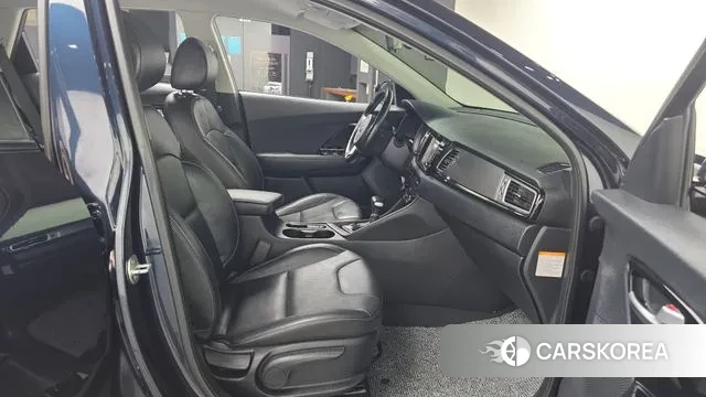 Kia Niro 2018 Синий из Кореи, фото 2