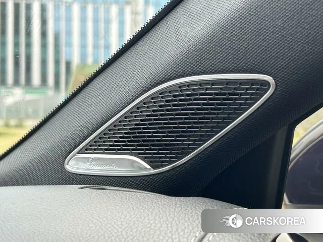 Mercedes-Benz Class A AMG 2024 Белый из Китая, фото 2