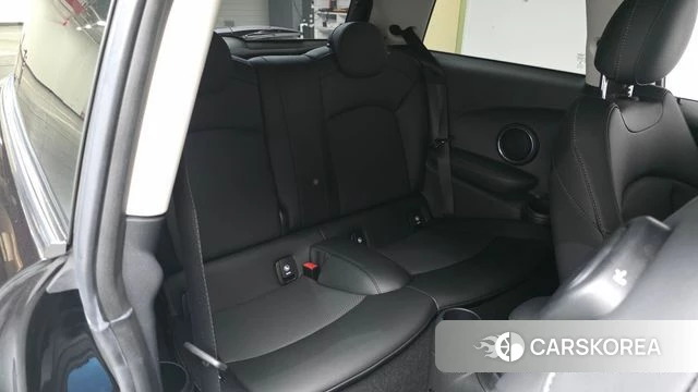 Mini Cooper S 2021 Черный из Кореи, фото 2