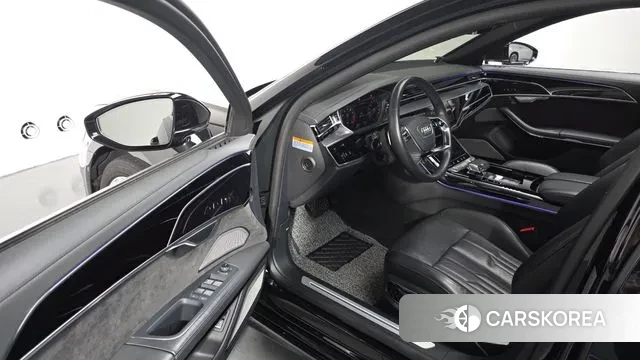 Audi A8 (D5) 2021 Черный из Кореи, фото 2
