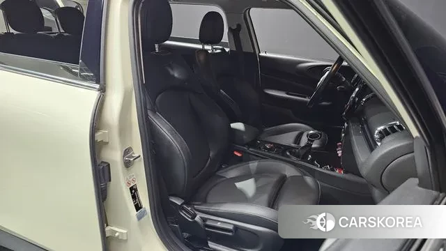 Mini Cooper Clubman 2019 Белый из Кореи, фото 2