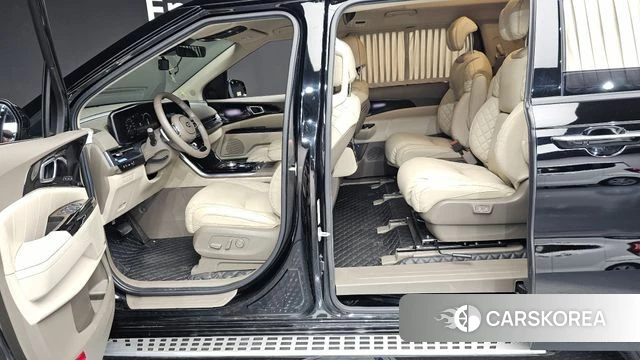 Kia Carnival 4th generation 2020 Черный из Кореи, фото 2