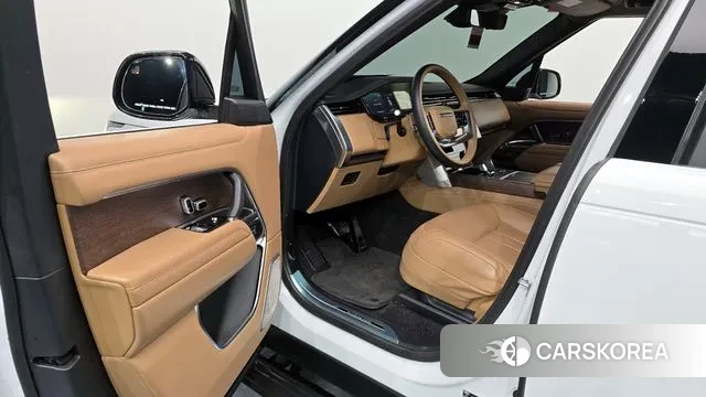 Land Rover Range Rover 5th Generation 2023 Белый из Кореи, фото 2