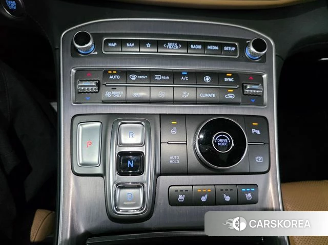 Hyundai The New Santa Fe 2023 Белый из Кореи, фото 2