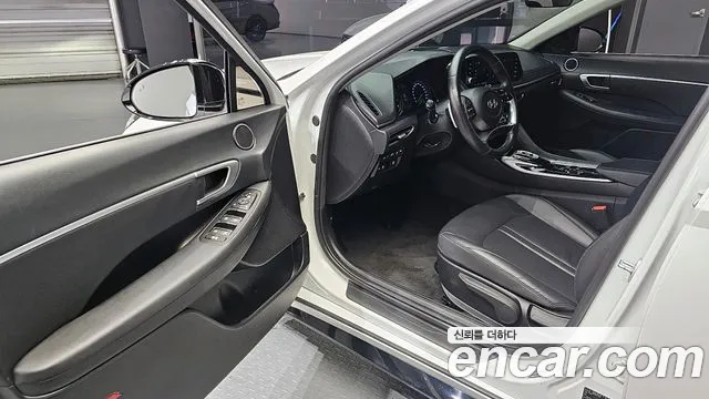 Hyundai Sonata (DN8) 2022 Белый из Кореи, фото 2