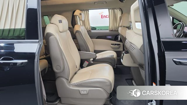 Kia Carnival 4th generation 2022 Черный из Кореи, фото 2