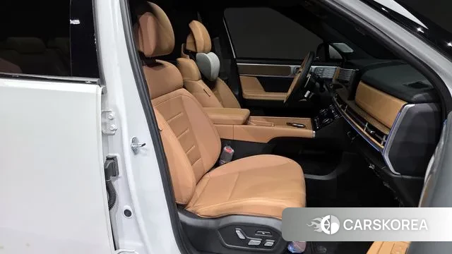 Hyundai Santa Fe (MX5) 2024 Белый из Кореи, фото 2