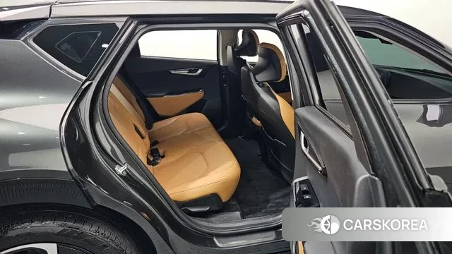 Kia EV6 2021 Серый из Кореи, фото 2