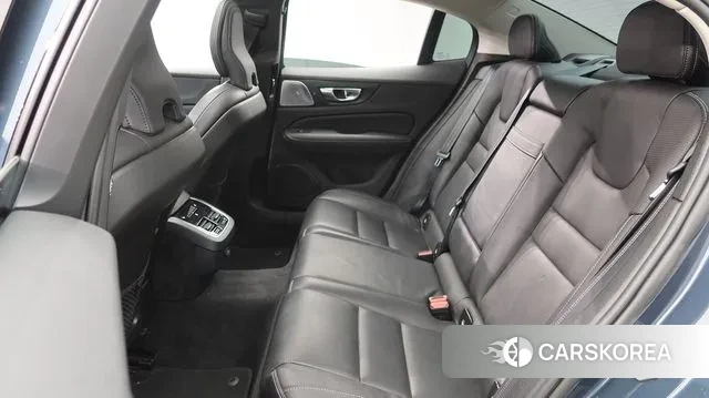 Volvo S60 3rd generation 2021 Синий из Кореи, фото 2