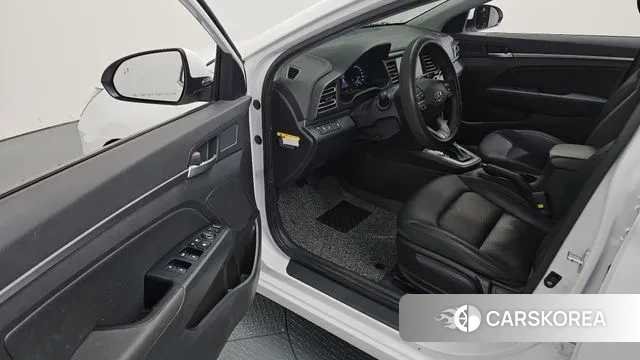 Hyundai The New Avante AD 2019 Белый из Кореи, фото 2