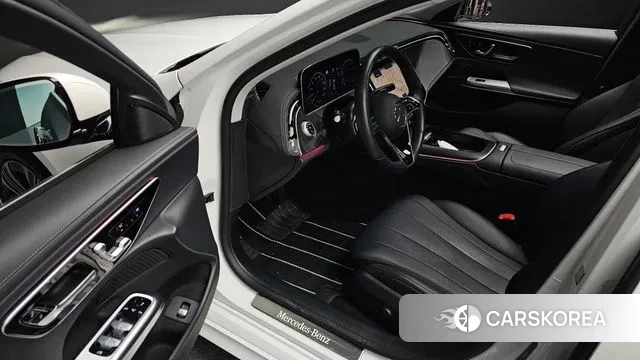 Mercedes-Benz E-Class W214 2024 Белый из Кореи, фото 2