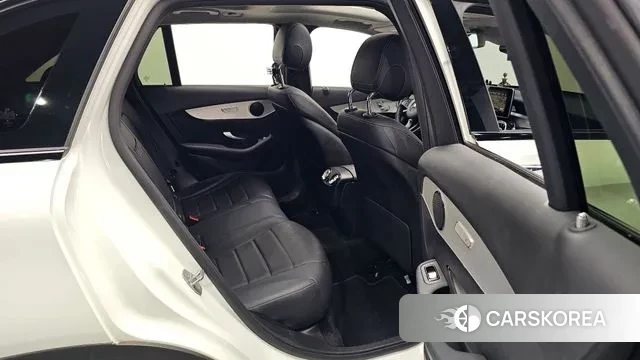 Mercedes-Benz GLC-Class X253 2019 Белый из Кореи, фото 2