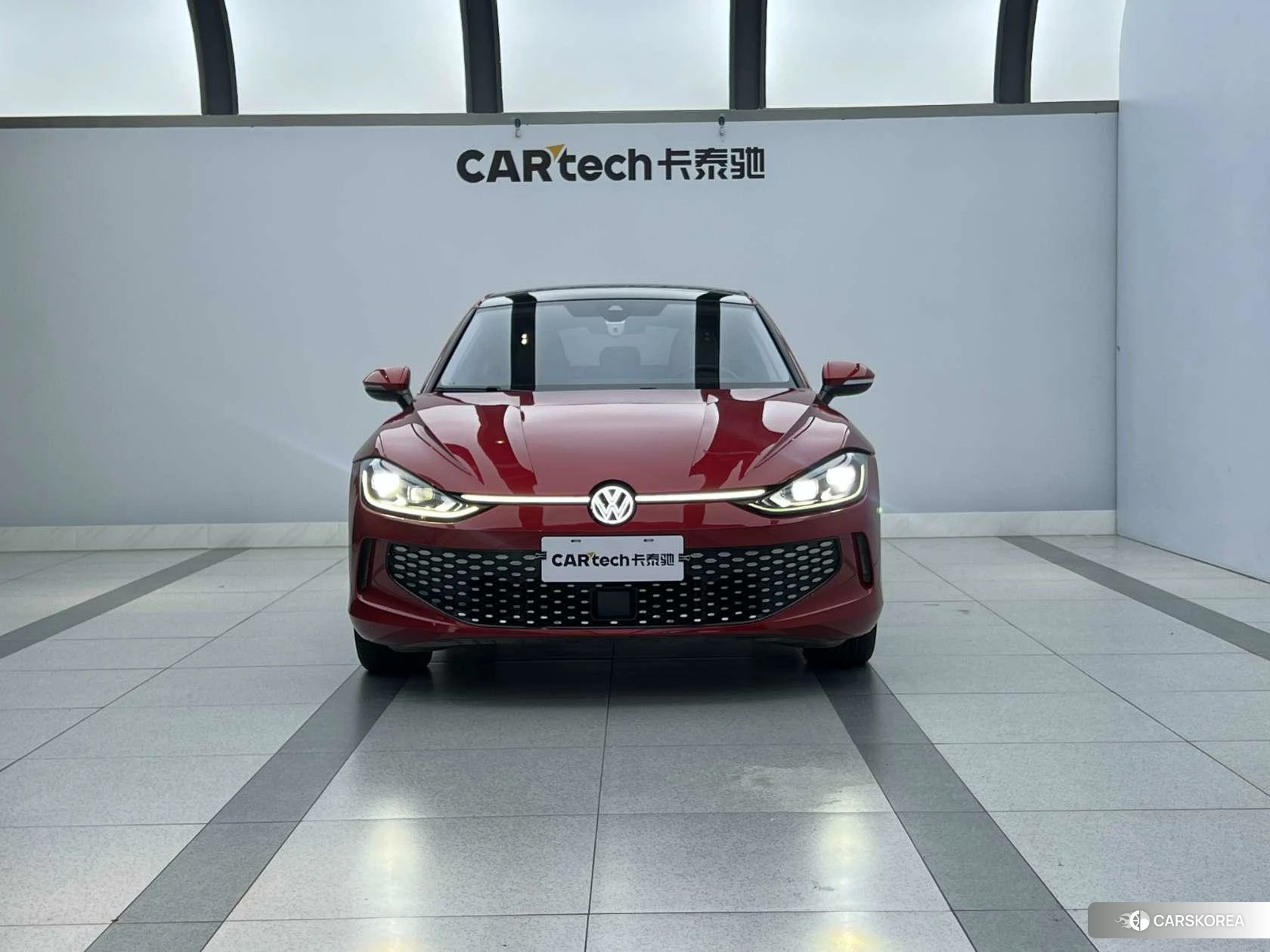 Volkswagen Lingdu 2022 Красный из Китая, фото 2