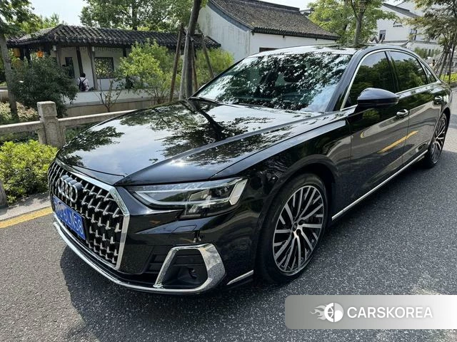 Audi A8 2022 Черный из Китая, фото 2