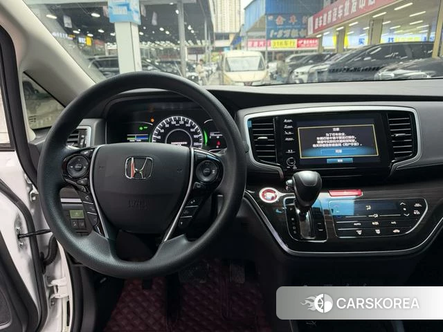 Honda Odyssey 2021 Белый из Китая, фото 2