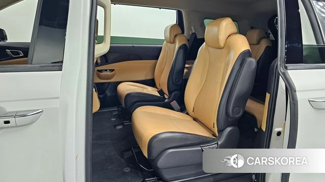 Kia Carnival 4th generation 2023 Белый из Кореи, фото 2