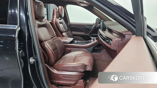 Lincoln Aviator 2nd generation 2021 Черный из Кореи, фото 2