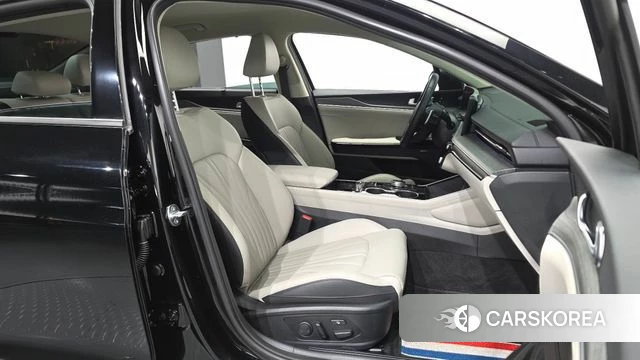 Kia The New K5 3rd generation 2024 Черный из Кореи, фото 2