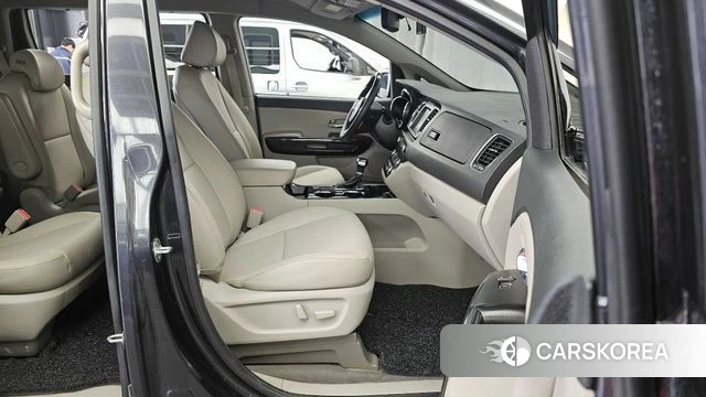 Kia The New Carnival 2019 Серый из Кореи, фото 2