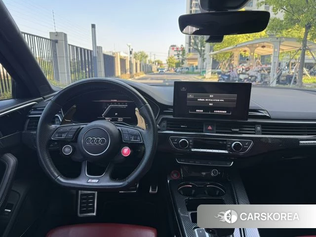 Audi S4 2021 Темно-серый из Китая, фото 2