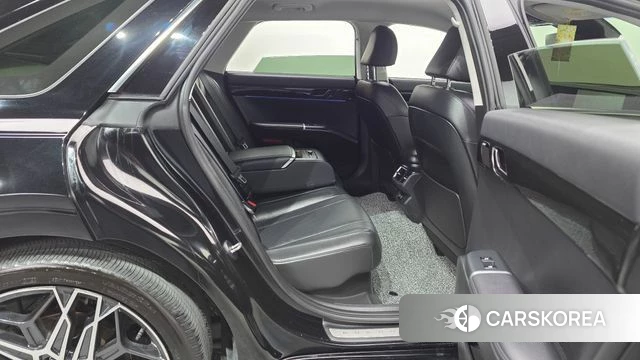Hyundai Grandeur Hybrid (GN7) 2023 Черный из Кореи, фото 2