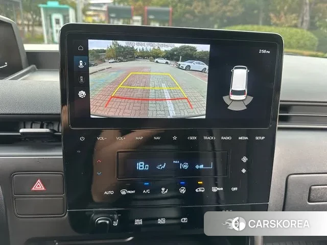 Hyundai Staria 2023 Черный из Кореи, фото 2