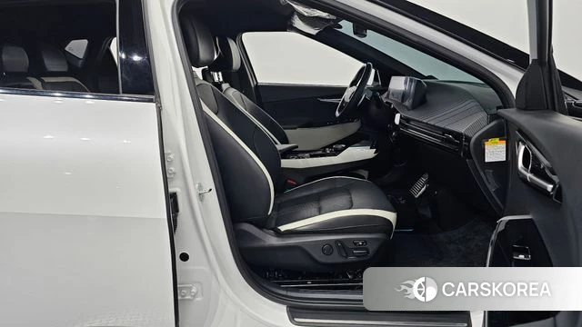 Kia EV6 2023 Белый из Кореи, фото 2