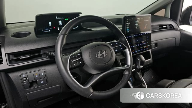 Hyundai Staria 2025 Черный из Кореи, фото 2